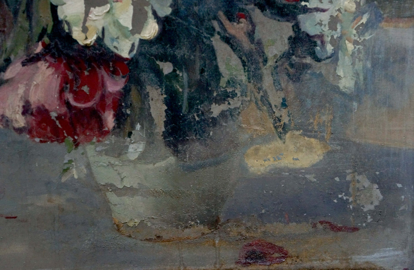 Sergey Fotievich Besedin's Brushwork: Bringing Peonies to Life in Oil