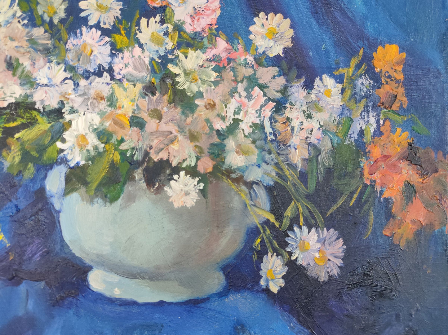 Chrysanthemums on Blue: Oil Painting by Mishurovsky V. V.