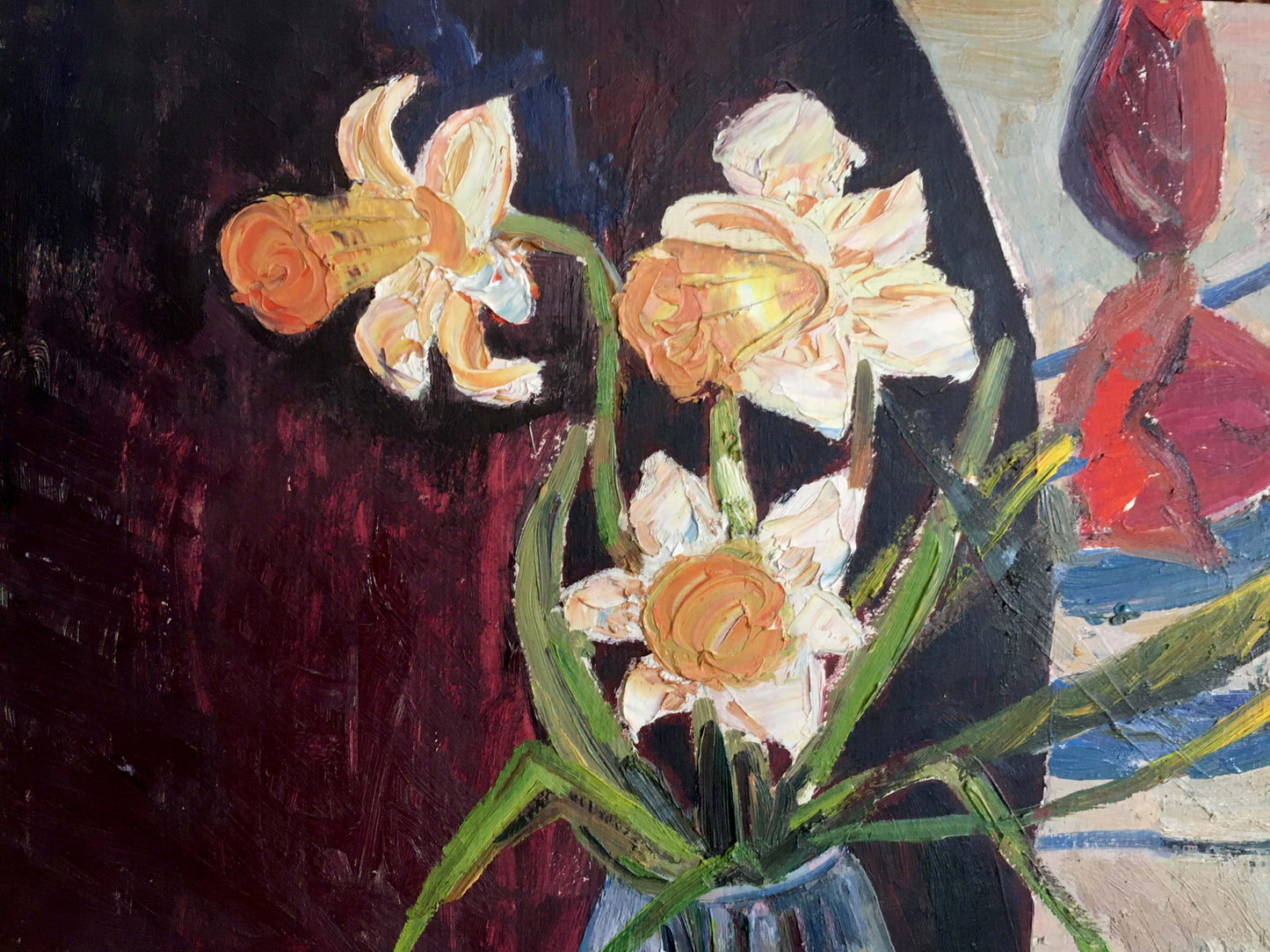 Oil painting Flowers on the table Les' T. S.