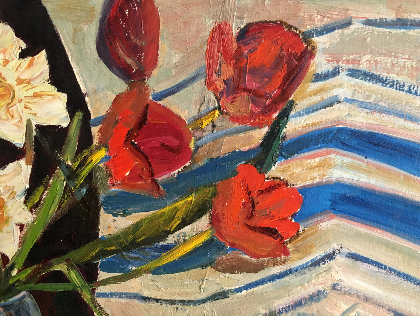 Oil painting Flowers on the table Les' T. S.
