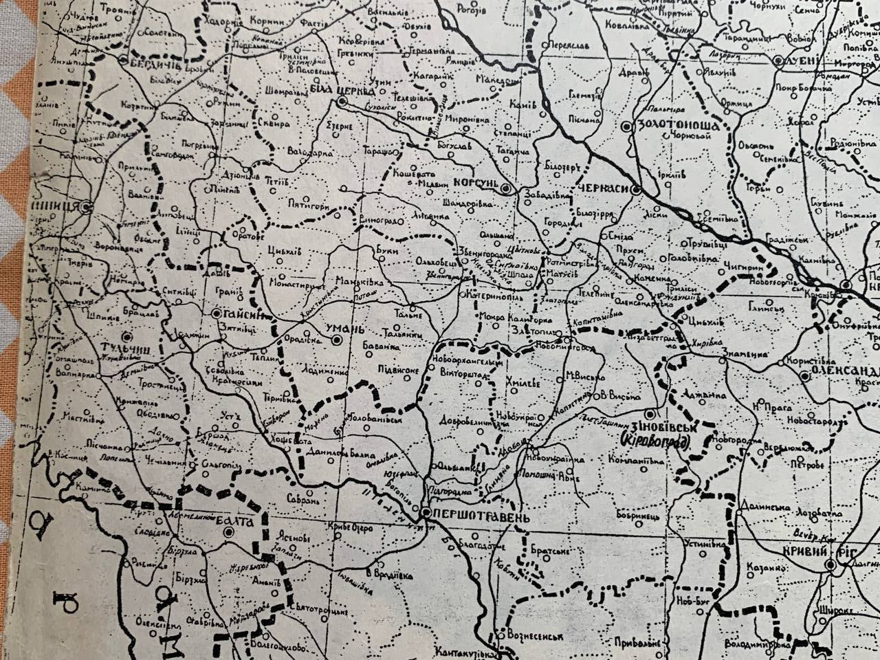 Pencil painting Map of Ukraine Unknown artist